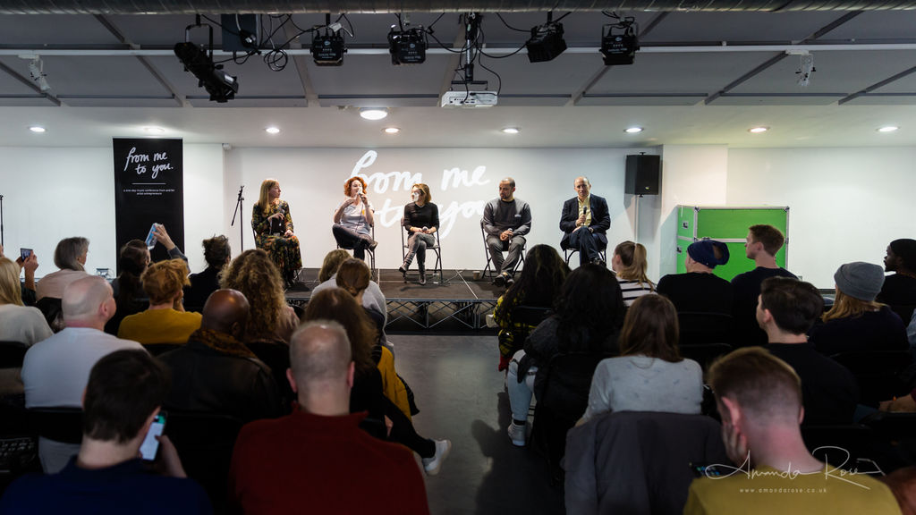 FM2UMusic's tweet photo. Just watching the video of our first panel at FM2U 2019 (which we'll upload soon!): Such useful, hands-on advice from @lisbeestainton, Lucie Caswell (@the_MPA), Nick Eziefula (@SimkinsLLP) and @PeterLeathem (@PPLUK) 

Brilliantly moderated by @laurenraymusic 

Thank you! https://t.co/7r3zRTJHPl