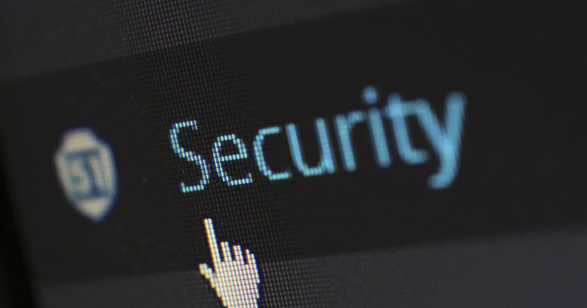 EHackerNews's tweet photo. Cisco faces criticism after a hacker finds 120+ bugs in its product https://t.co/MwDQk2bO9V #Cisco #VulnerabilityandExploits https://t.co/Up4HEizcu8