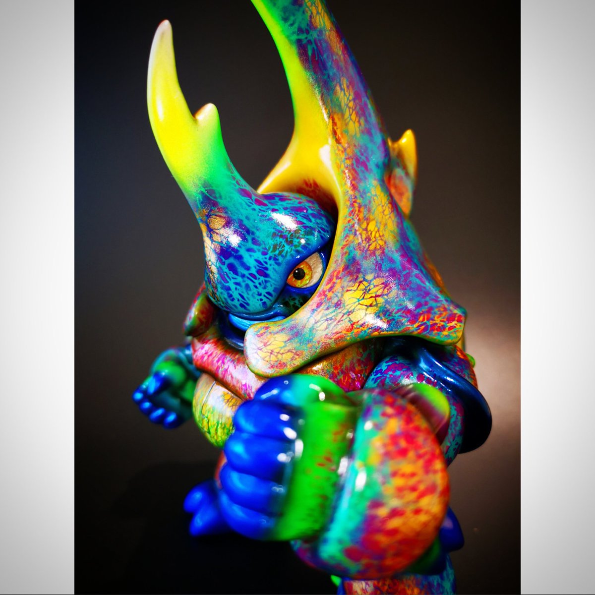 YaYaYa_Studio's tweet photo. “ 変異 ” 暴甲兜 ONE-OFF!
" Variation " Mech-Dynastes ONE-OFF!
“ 3YA x @dingdongkwan9777 (Hong Kong Painter) ”
@3ya______
#yayayastudio #暴甲兜 #ソフビ #sofubi #3ya #mechdynastes #yayaya #kaiju #softvinyl #sf83 #superfestival #oneoff #dingdongkwan #Dingdong #叮噹 https://t.co/BWwtI3ZAqb