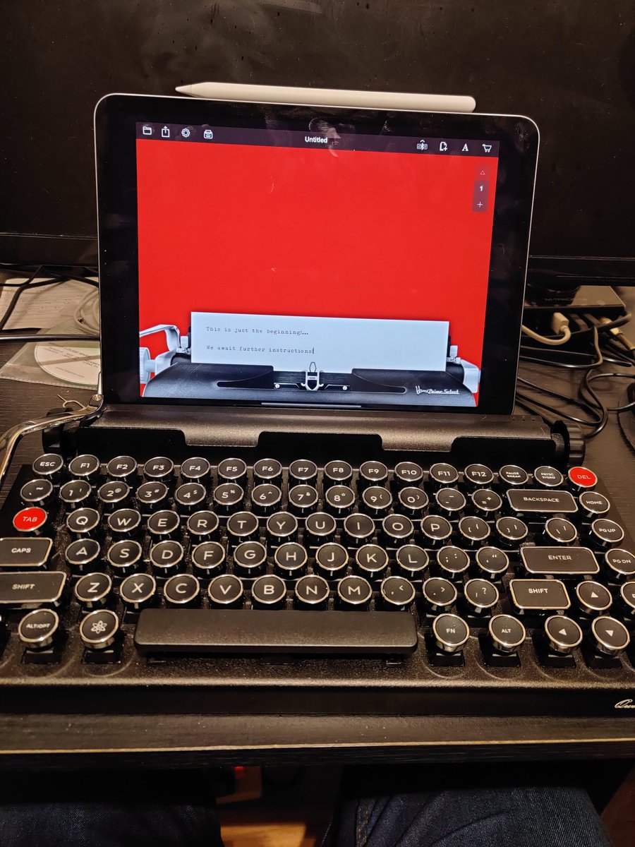 LuisSamways's tweet image. My #Writingsetup has got me all #inspired ! The @Qwerkywriter coupled with @HanxWriter and the #Apple #ipadpro is an absolute dream! Cannot wait to smash some words out on this baby! #amwriting #Kindle #KindleUnlimited #selfpublishing #author