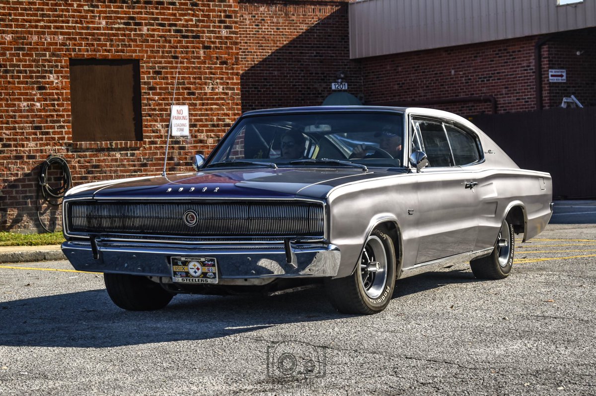 TOMMY2GZ's tweet photo. #ThrowBackThursday #mopar #dodge #moparfreshinc #automotivephotography @Dodge @OfficialMOPAR https://t.co/UswRlkUsx6