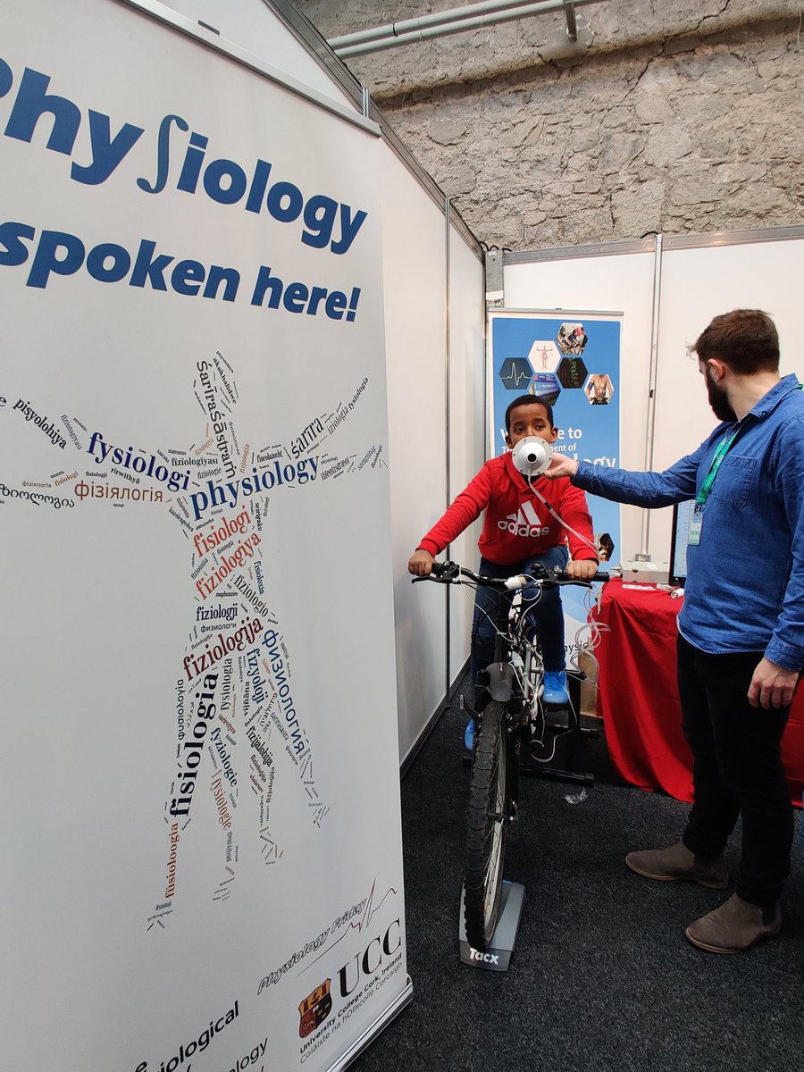 SEFSUCC's tweet image. Amazing turnout at our @UCC stand at @BTYSTE today!Be sure to visit @UCCPhysiology @uccBEES @MariaMcN_palaeo #btyoungscientist #CreateTodayShapeTomorrow #BTYS #youngscientists @CullotyS
