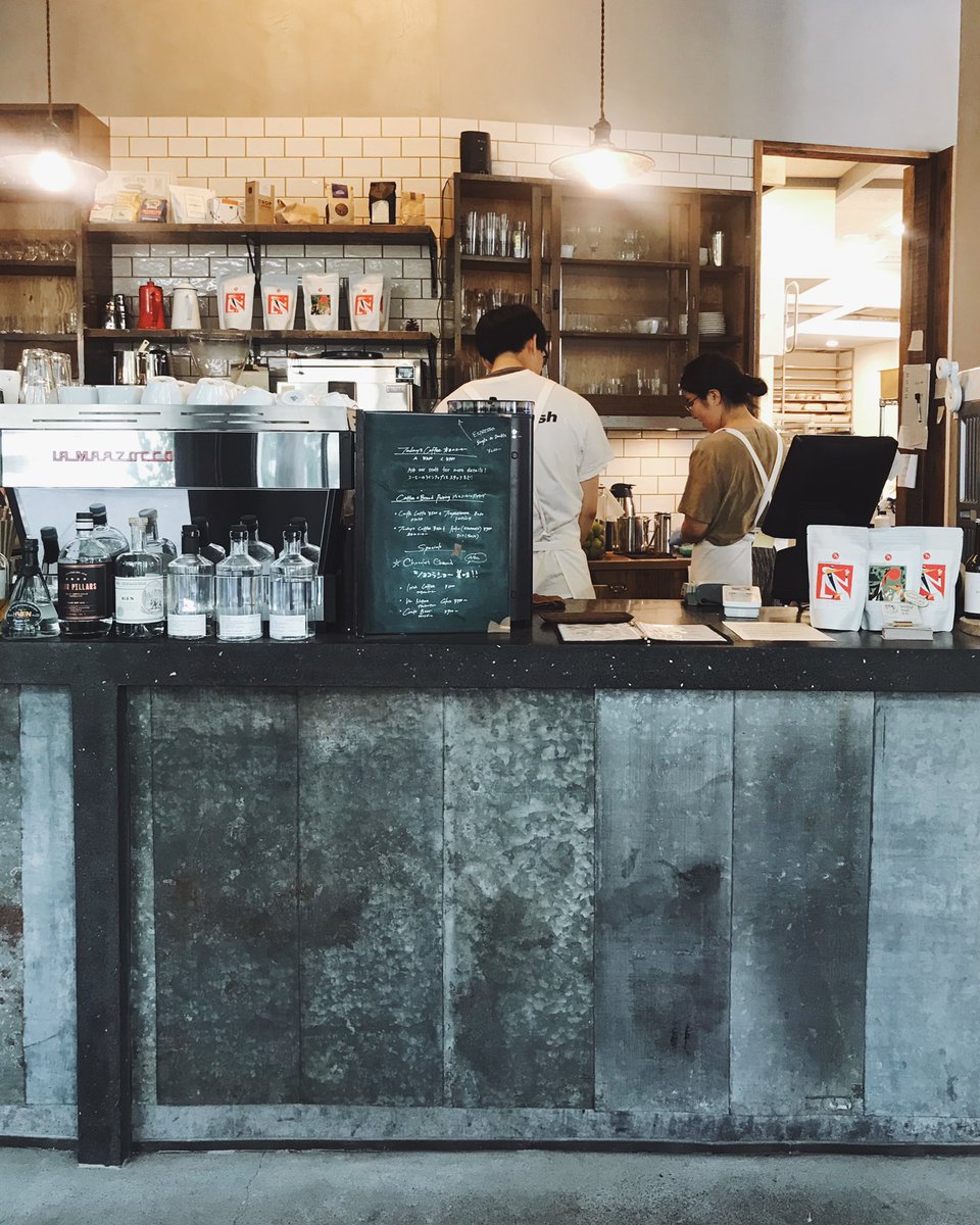 Cafelover Bricolage Bread Co 六本木 ㅤ 六本木ヒルズけやき坂テラスにある ベーカリーカフェ レストラン ベーカリー コーヒーショップ それぞれの業界の有名店３店舗が コラボレーションしたカフェ T Co Cyx2c47uzo カフェラバー