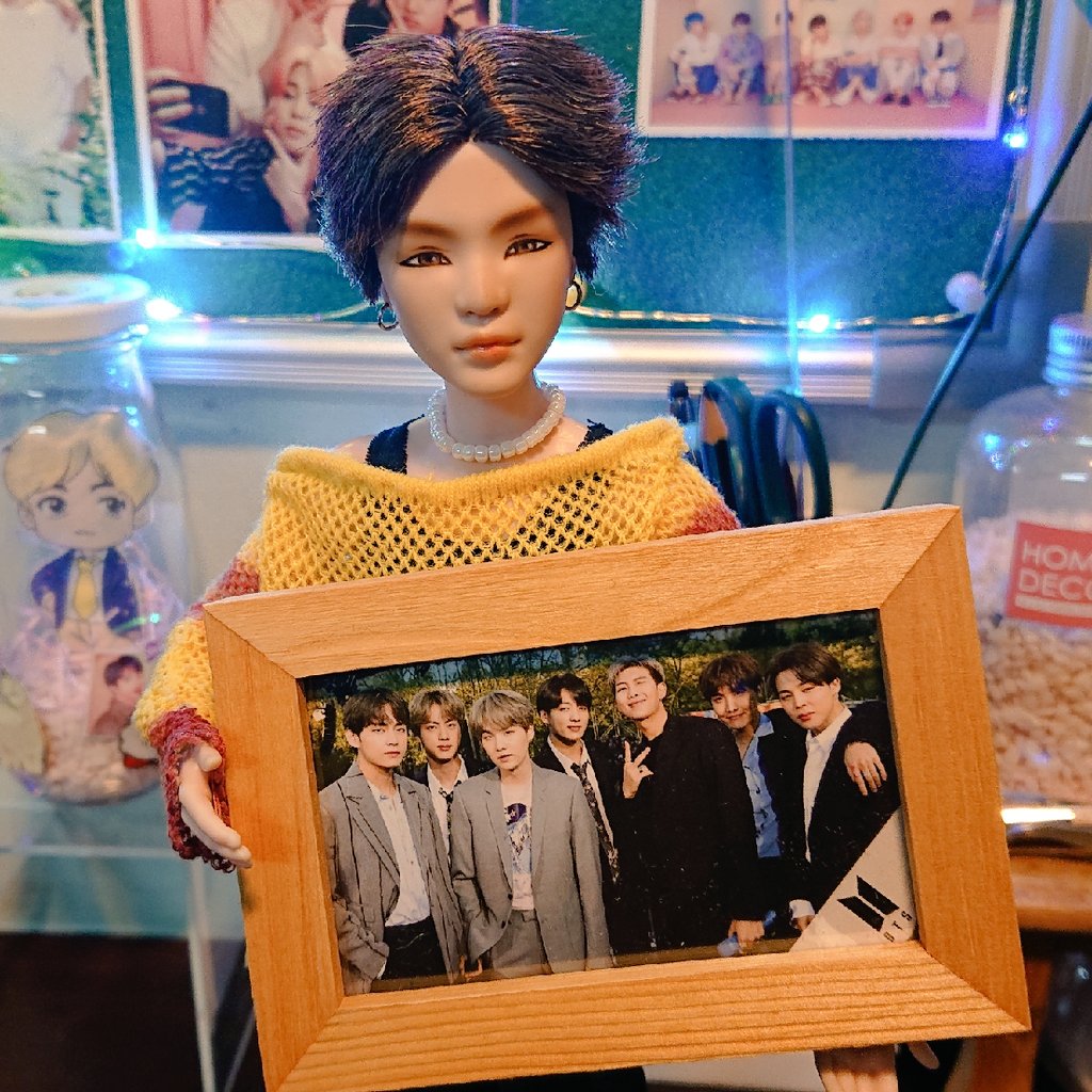 todayearsold's tweet photo. I made myself a Suga kit y'all π
#BTSDollsOfficial #btsxmattel #suga
#yoongi #seesaw #btsdollrepaint #bts #λ°©νμλ
λ¨ #λ―Όμ€κΈ° #μκ° https://t.co/ec6VI6fYfU