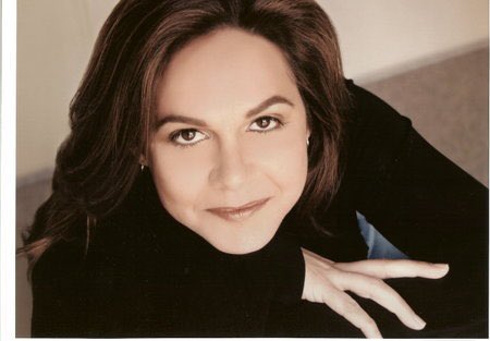 Happy 59th Birthday to voice actress and singer, Candi Milo! 