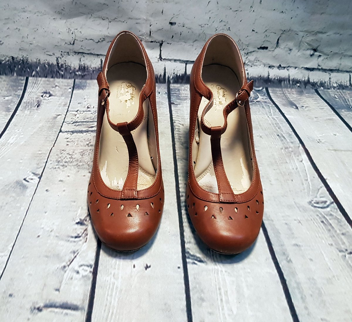 vintage style heels uk