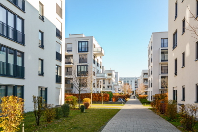 laforet_guad's tweet photo. L’investissement dans la pierre reste une valeur sûre ! 🧱#Immobilier https://t.co/1Cxvm6yeqh https://t.co/oJmlzDrYzq