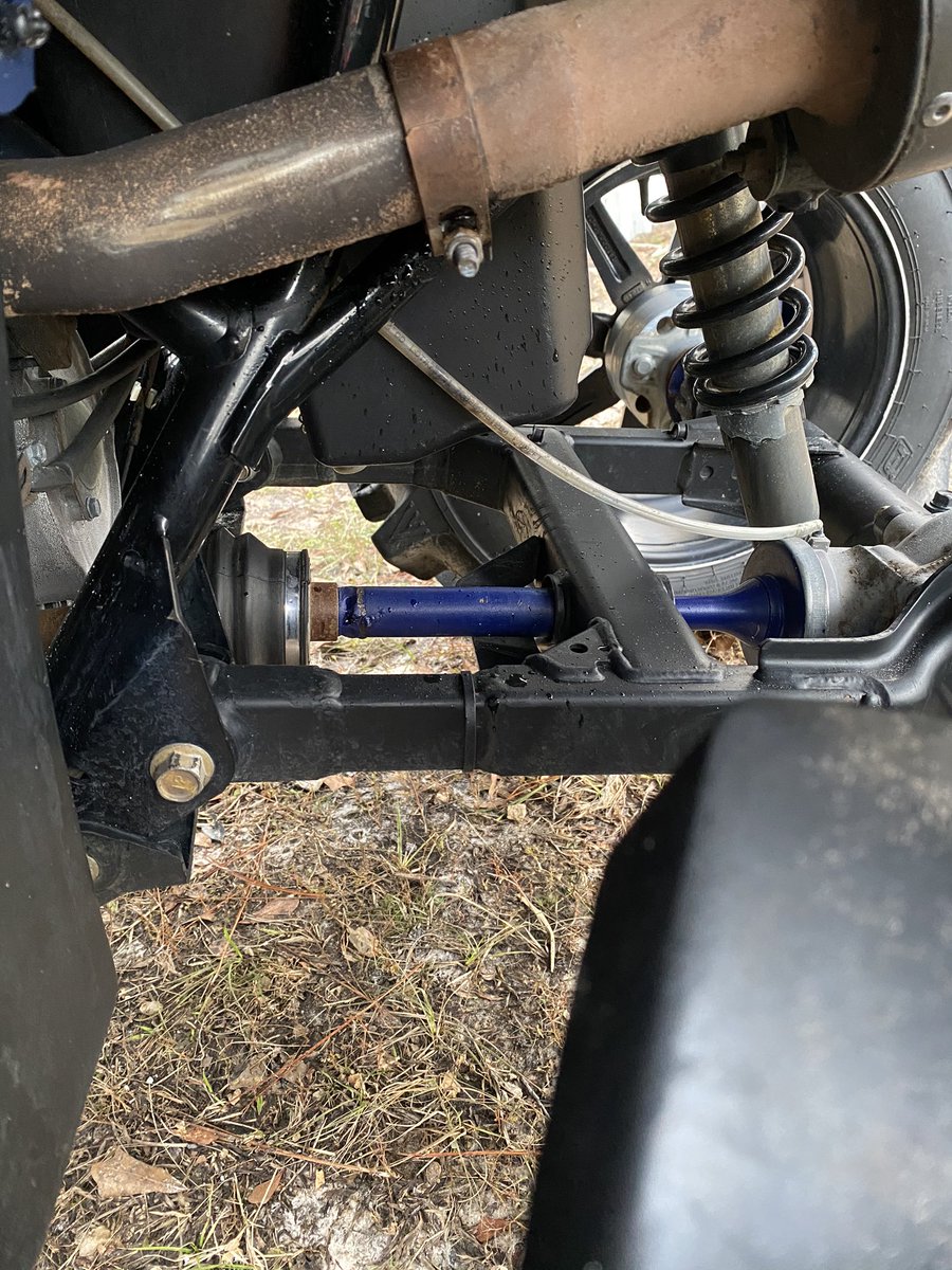 hornedylan's tweet image. Twitter find me a buyer please