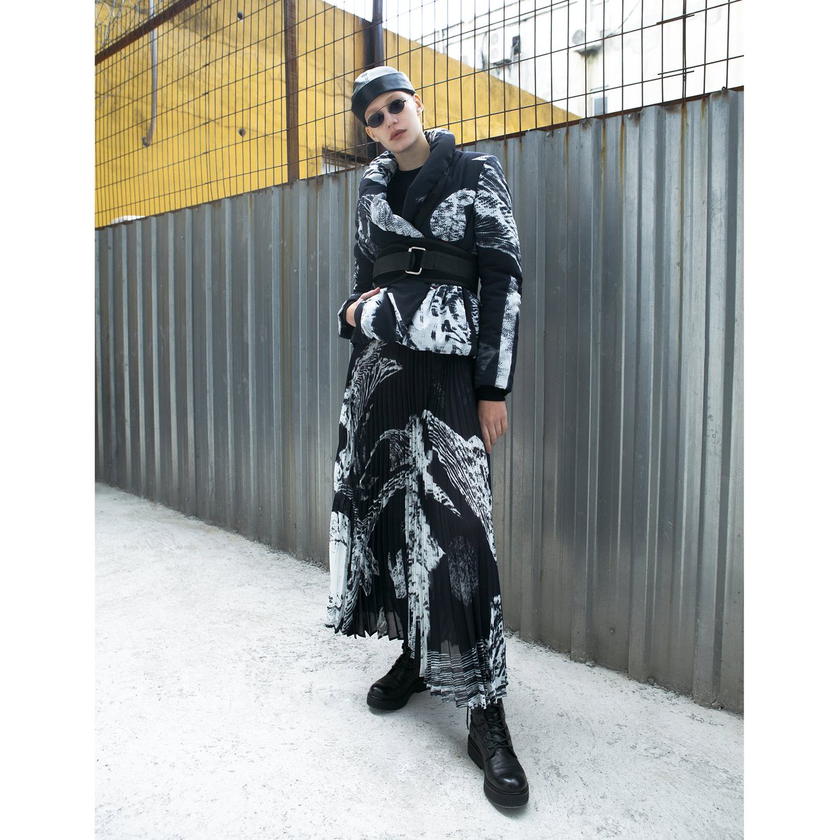 nuofficial_'s tweet photo. NU ``New Season ‘ ‘
.
.
.
.
.
.
Photo: @gabrielvorbon 
Model: Lera @flashmodelturkey 
Mua: @serkanparmaksizoglu 
Hair stylist: @serkanyildirim .
.
.
.
.
.
.

#newseason  #nuofficial #nulondon https://t.co/TunAmyKfr5