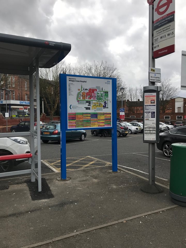 TG_signs's tweet image. Post mounted aluminium signage. Supplied &amp;amp; installed by ourselves. Get in touch for a chat about your sign project! Email Matt on sales@techniformgraphics.co.uk

#directionalsigns #signs #postsign #nhs #CarParking #signage #buildingsign #propertymanagement #aluminiumsign
