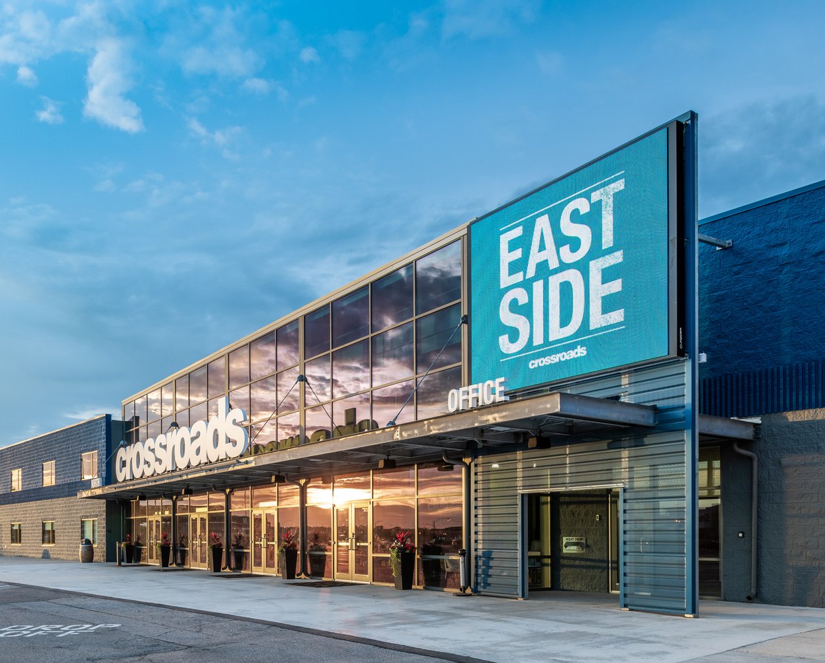 thinkchamplin's tweet photo. It's #ThrowbackThursday! The award-winning design of @crdschurch now serves the east side of Cincinnati! The overall design optimizes flexibility and future growth of the church and the community.
https://t.co/zovG5rt0PR
#ThinkChamplin #CrossroadsChurch https://t.co/OCW2l9Rdhz