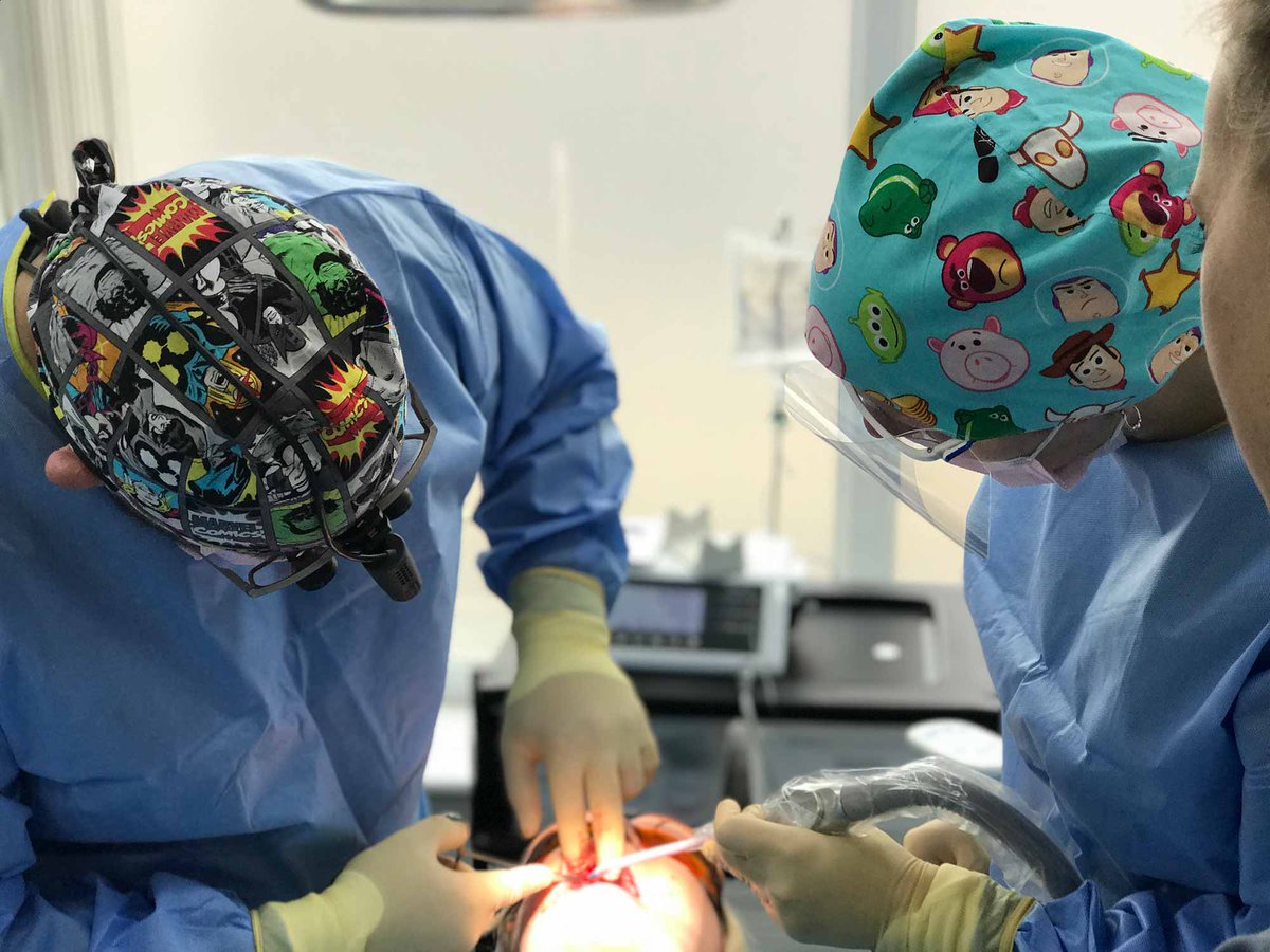 Dentistry's tweet image. A chat with @samistagnell and why he uses piezosurgery in his practice ⬇️

dentistry.co.uk/2020/01/09/fin…

#implantdentistry #oralsurgeon #piezosurgery #implantdentistrytoday #implantology #fmc #dentistry