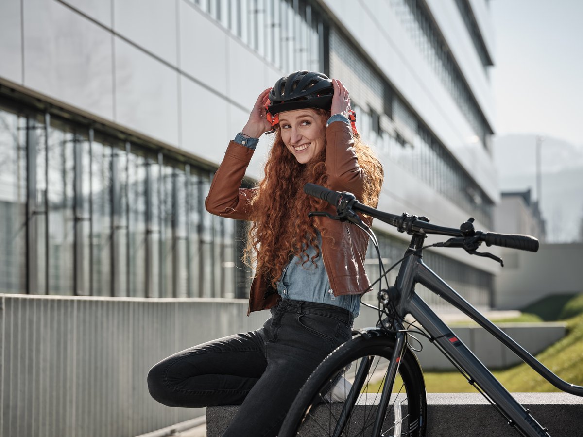 dienstfahrrad's tweet photo. 5 Argumente warum 2020 das Super-Fahrradjahr wird!
Heute sind Fahrräder hip, schick &amp; funktional. Radeln ist gesund und umweltfreundlich und schneller ist man in Innenstädten mit dem Rad sowieso! #jobrad #dienstrad #radliebe #mdrza https://t.co/OxceJiSZz5 https://t.co/5cRkZAYh0A