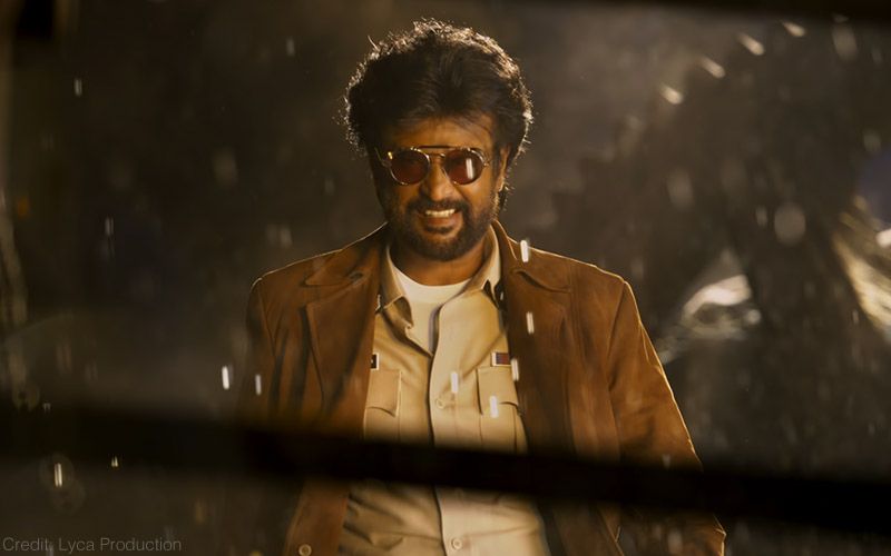 FilmCompanion's tweet photo. #Darbar #FirstDayFirstImpression: ‘Melodrama precedes mass in an uneven, but likeable film, driven by moving performances by #Rajinikanth and #NivethaThomas, writes @Vishal1Menon. https://t.co/DL3YNn8rM7 #DarbarReview https://t.co/t0pXEUwTmH