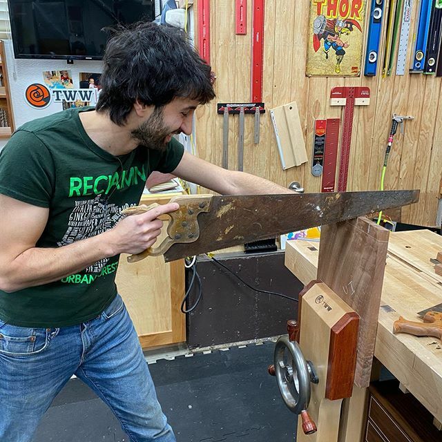 WoodWhisperer's tweet photo. @mattcremona asked to use my best saw for some dovetails, so I pulled one off the wall. He’ll be fine. #alittlerustbetweenfriends https://t.co/kCxZmKXSn0 https://t.co/J21RpPjmzP