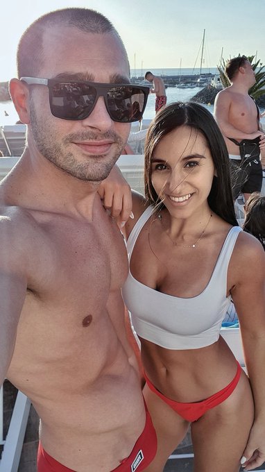 Summer vibes in Tenerife with @Danikamoritube! I Know it s January 2020!#FelizJueves #ThursdayThoughts<a class="tags" target="_blank" title="On Twitter" href="/?out=eyJ0eXAiOiJKV1QiLCJhbGciOiJIUzUxMiJ9.eyJpYXQiOjE3MjEwMjgwNzksImlzcyI6InR3cG9ybnN0YXJzLmNvbSIsIm5iZiI6MTcyMTAyODA3OSwiZXhwIjoxNzUyNTY0MDc5LCJyZWRpcmVjdF91cmwiOiJodHRwczovL3R3aXR0ZXIuY29tL0RhbmlrYW1vcml0dWJlIn0.PNl_ZHomaQ8eBLTHyXPEScJINRreTYmf7jRLL2ByudtI2Vt5Hol0ey7zsY6xdu5IKtaFw27htCOk8HCnnQKUyQ">@Danikamoritube</a><a href="/tag/thursdaythoughts"class="tags"><span>#thursdaythoughts</span></a><a href="/tag/summertime"class="tags"><span>#summertime</span></a><a href="/tag/felizjueves"class="tags"><span>#felizjueves</span></a>