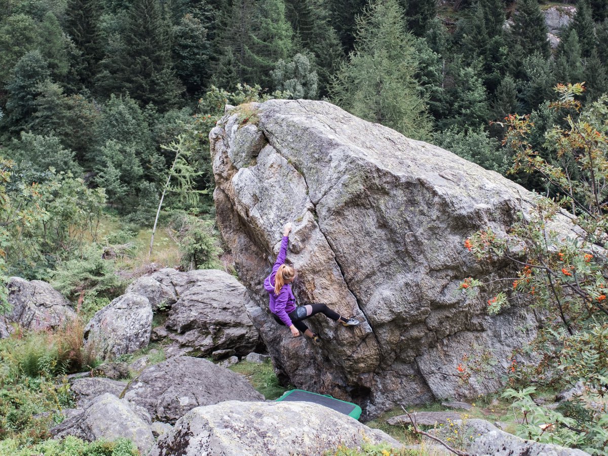 See our interview at vhouseofapparel.com/interview-with… on starting a new disruptive clothing brand for the sporting industry.