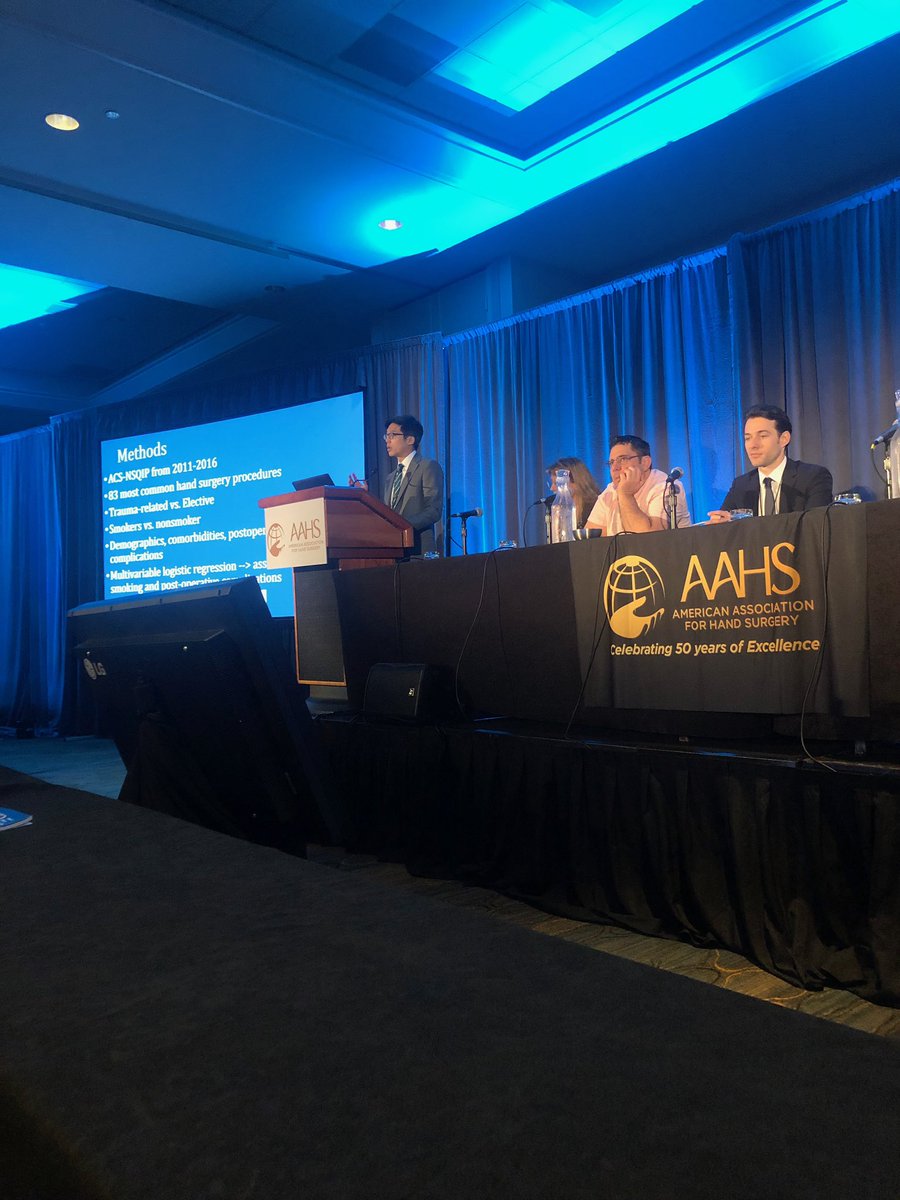 CNHC_research's tweet photo. Brian Cho on the @HandSurgeryAssn podium presenting our work on how #smoking may increase risk of hand surgery complications @CNHC_research @MedStarResearch @MedStarUMH @HopkinsMedicine https://t.co/vRWTBellgb