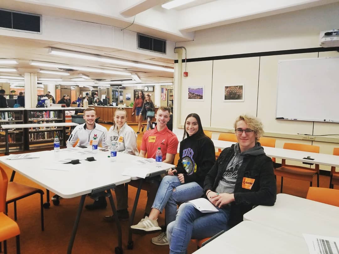 GearUp_Parma's tweet photo. Transition to College event held in Parma yesterday! PCSD alumni came back to talk to current seniors about tips for college and success. Thank you so much alumni for taking the time out to come and talk to seniors!
#GearUpWorks #classof2020 #PCSDProud #CollegeNowGC https://t.co/INKYxjOCJx