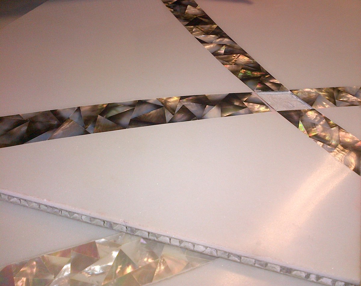 Project work of MOP Black Inlay in Thassos White.