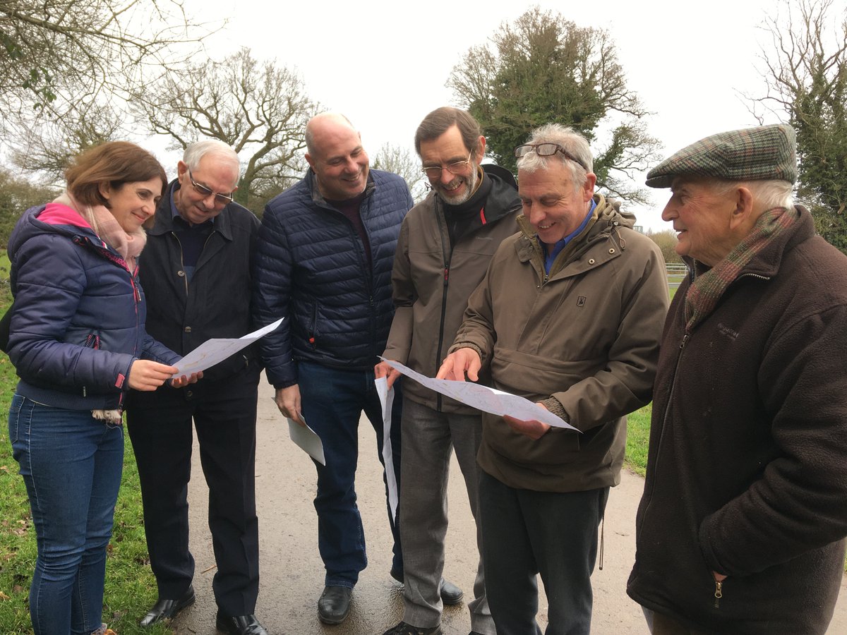 Meriden Ward Councillors and #berkswell Parish Councillors talk through plans for woodland management work with project manager Nic. The work in Lavender Hall Park  - which will benefit wildlife and people alike - starts on 20 January. For more info see - wildlifeways.co.uk/information/ha…