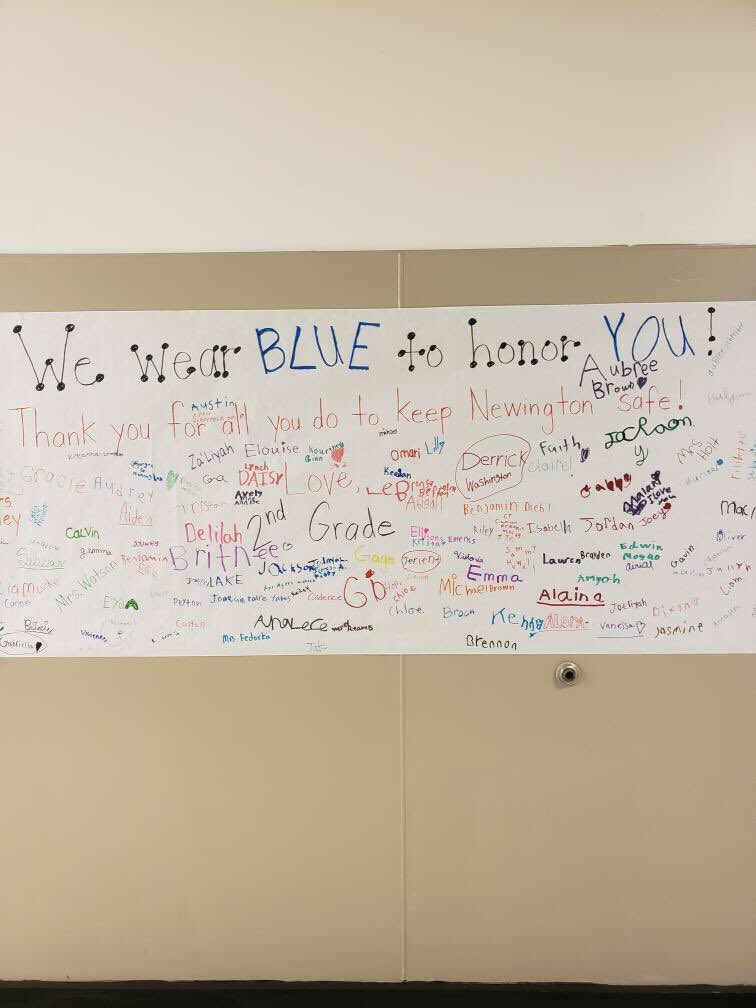 SPDSC's tweet photo. A couple of our schools say thank you to our SROs for #LawEnforcementAppreciationDay! #LEAD #SPDPride https://t.co/61iqVGKIvB