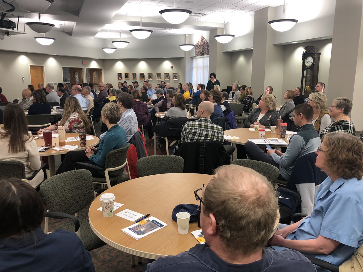 RuttenJoe's tweet photo. A great start to the new semester and the beginning of a new decade at @mountmarty as we invest in our college mission & the Core Values. #principedpeople #leadwithvirtue #benedictineway https://t.co/sfakoQrSTP