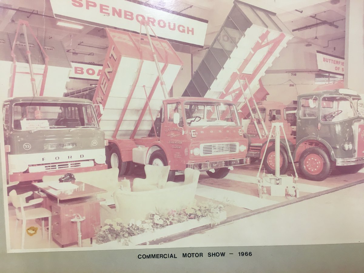 TipperBodies's tweet photo. Time for another "Throwback Thursday" 😊 #1964 #1966 #commercialmotorshow #retro #tipperbodies #nostalgia #memorylane @TheCVShow https://t.co/RRA8AQoqtt