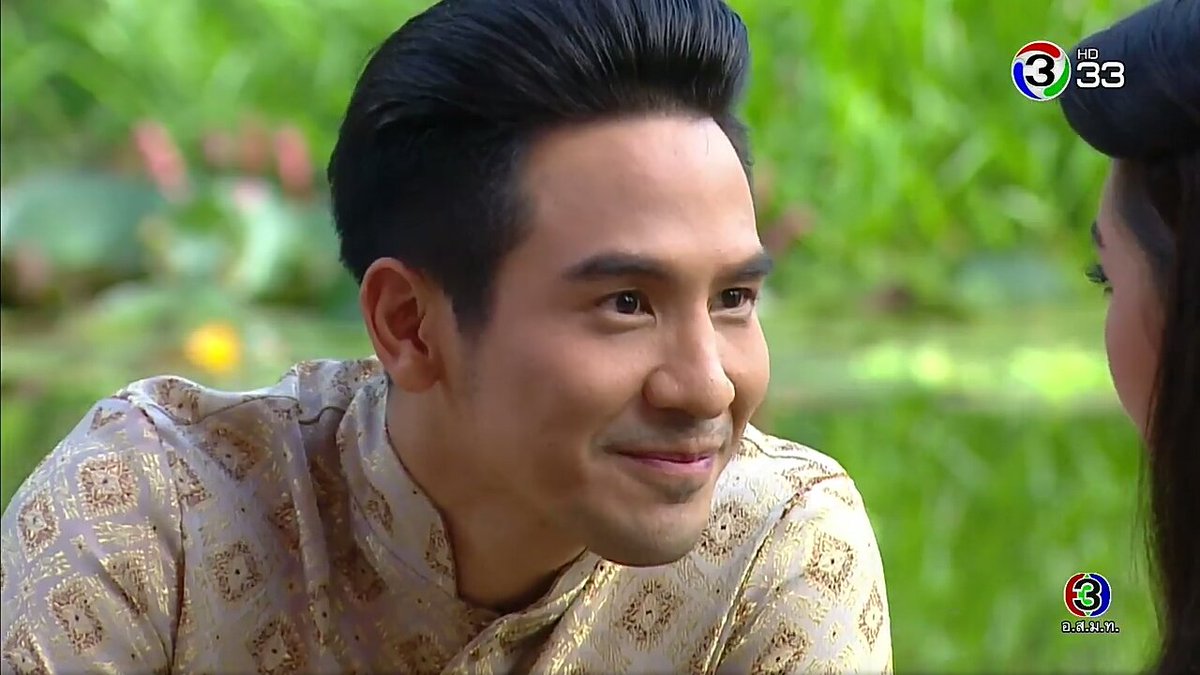 Rosdn1's tweet photo. รอยยิ้มฆ่าคนตายได้นะเจ้าค่ะ ข้าตายยยย😂😂😂 #บุพเพสันนิวาสep16  #บุพเพสันนิวาสตอนจบ #popezaap https://t.co/5pAOm2V1jH