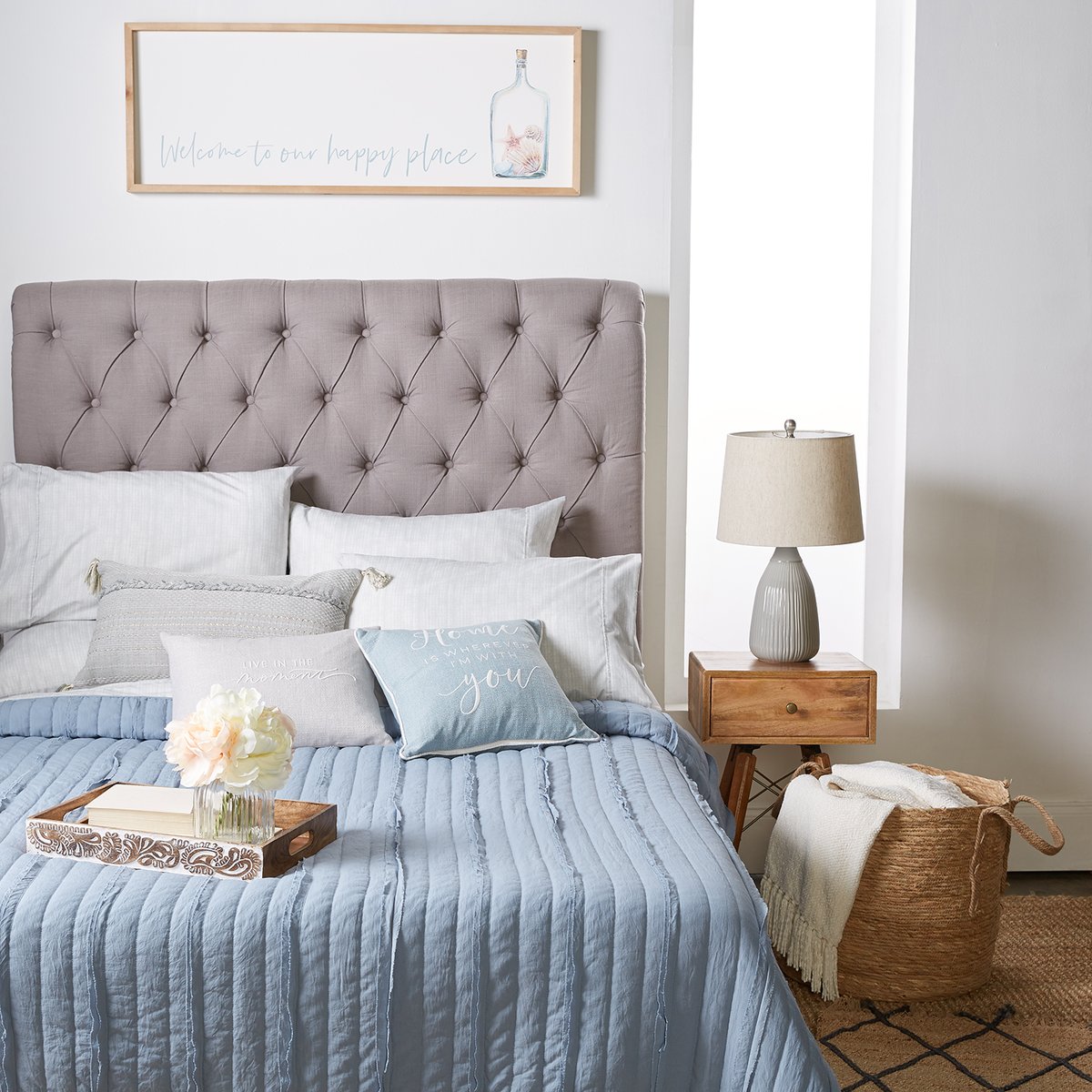 BurkesOutlet's tweet photo. The new year is the perfect time for a refresh! Shop now: https://t.co/IIIwWWqDrd https://t.co/fdrEiG6Hb5