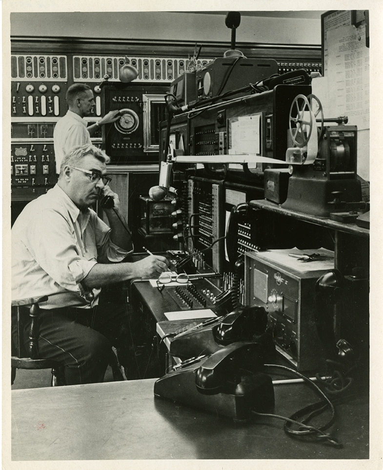 #tbt The Communications room of the 
<a href="/HFDFireDept/">Hartford Fire Dept</a>'s headquarters at 275 Pearl Street. The building closed permanently this past Monday. (Undated Hartford Collection photo, photographer unknown) #HartfordHistory