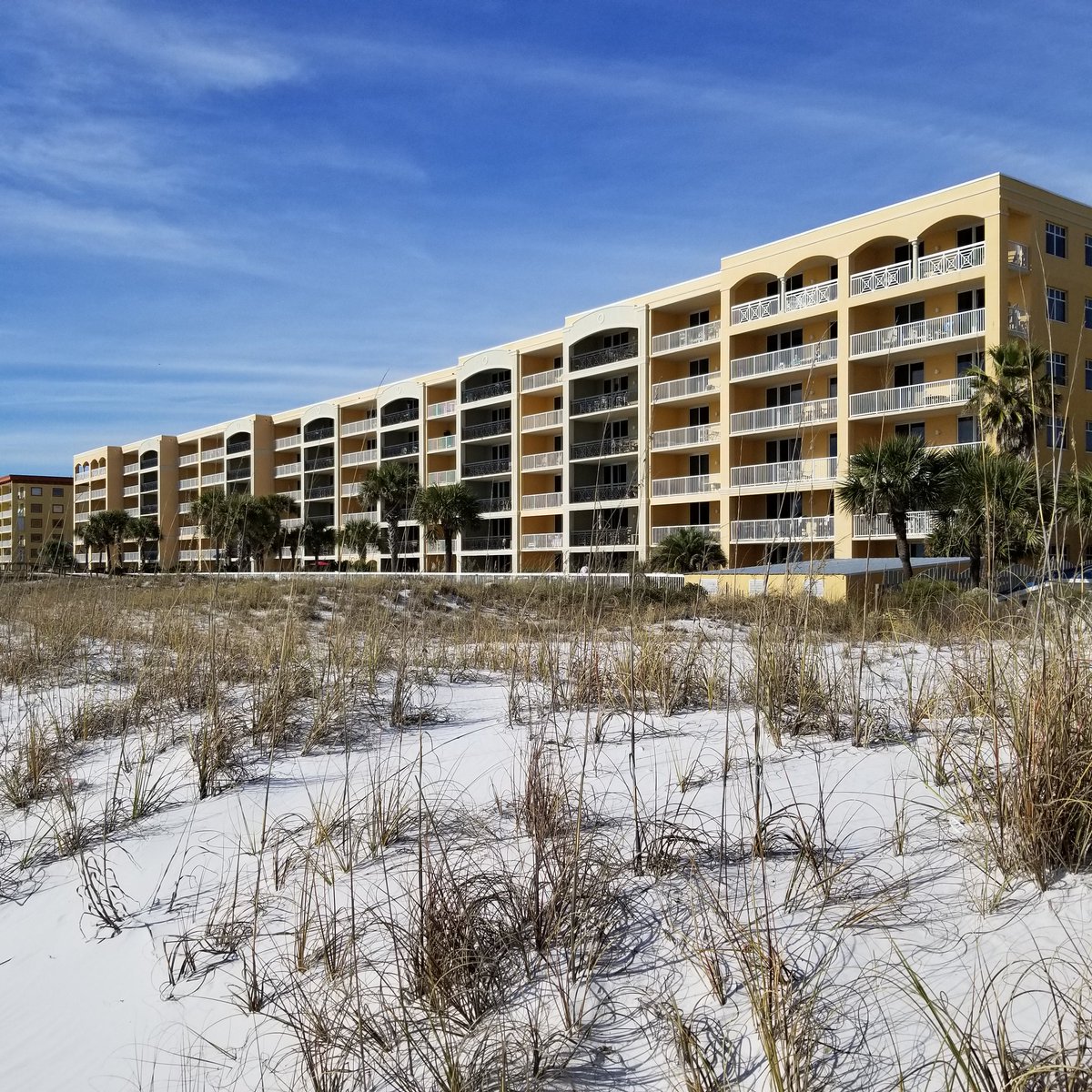 CapRateInvestor's tweet photo. #FindYourBeach
#FindTheLifeYouLove
#ElevenBeaches
#LeoMBullockIV
#TheCondoBroker https://t.co/pFjkgPeYOo