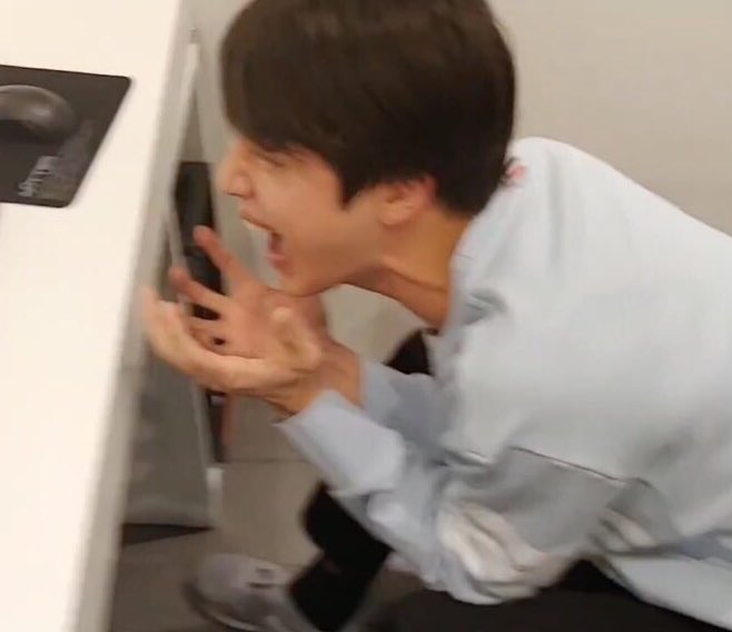 seokjin_th's tweet photo. ยุนกิคับบบบ!!!!!!!!!!!!!! https://t.co/UzQnyHZccV