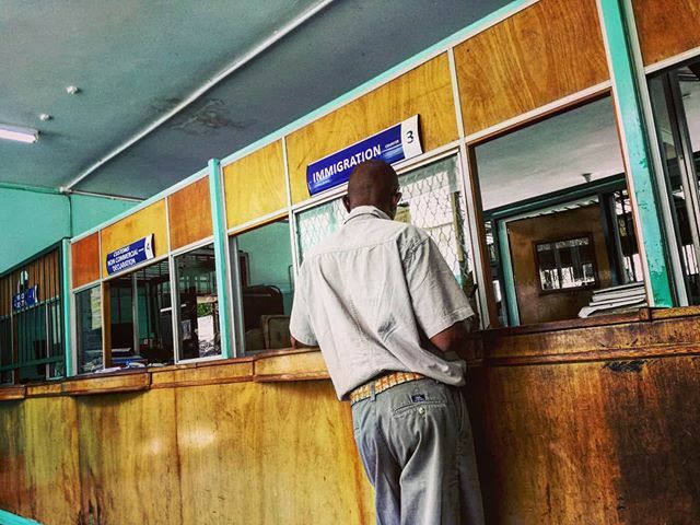 BroosDennill's tweet image. Bustle.
.
Victoria Falls, Zimbabwe.
.
#zimbabwe #border #borderpost #africa #victoriafalls #travel #traveller #travelgram #travelwriter #travelblogger #tourism #igtravel #igerstravel #igtravellers #destination ift.tt/304UrVw