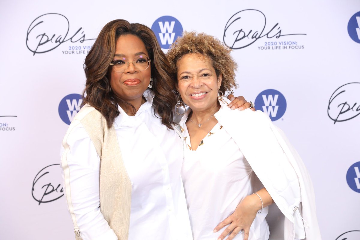 Deryl McKissack and <a href="/Oprah/">Oprah Winfrey</a> at the opening of the "2020 Vision: Your Life in Focus" Tour. #2020Vision #Oprahs2020VisionTour #newyear