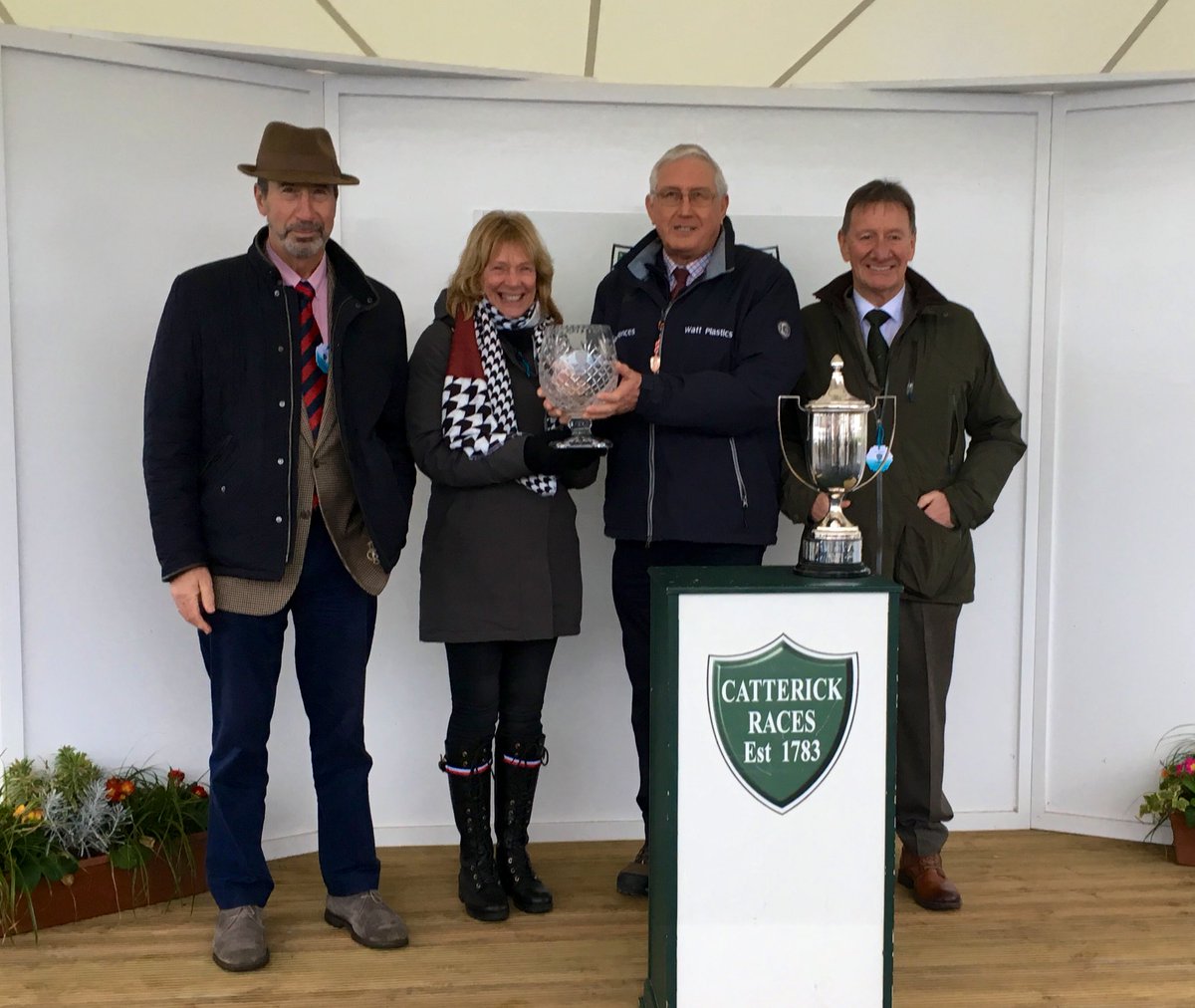 CatterickRaces's tweet image. LITTLE BRUCE wins the @WattFences North Yorkshire Grand National in style, improving on last year’s second place 🥇🥈
Congratulations to @TommyDowson, @PKirbyRacing and the GPS Partnership.