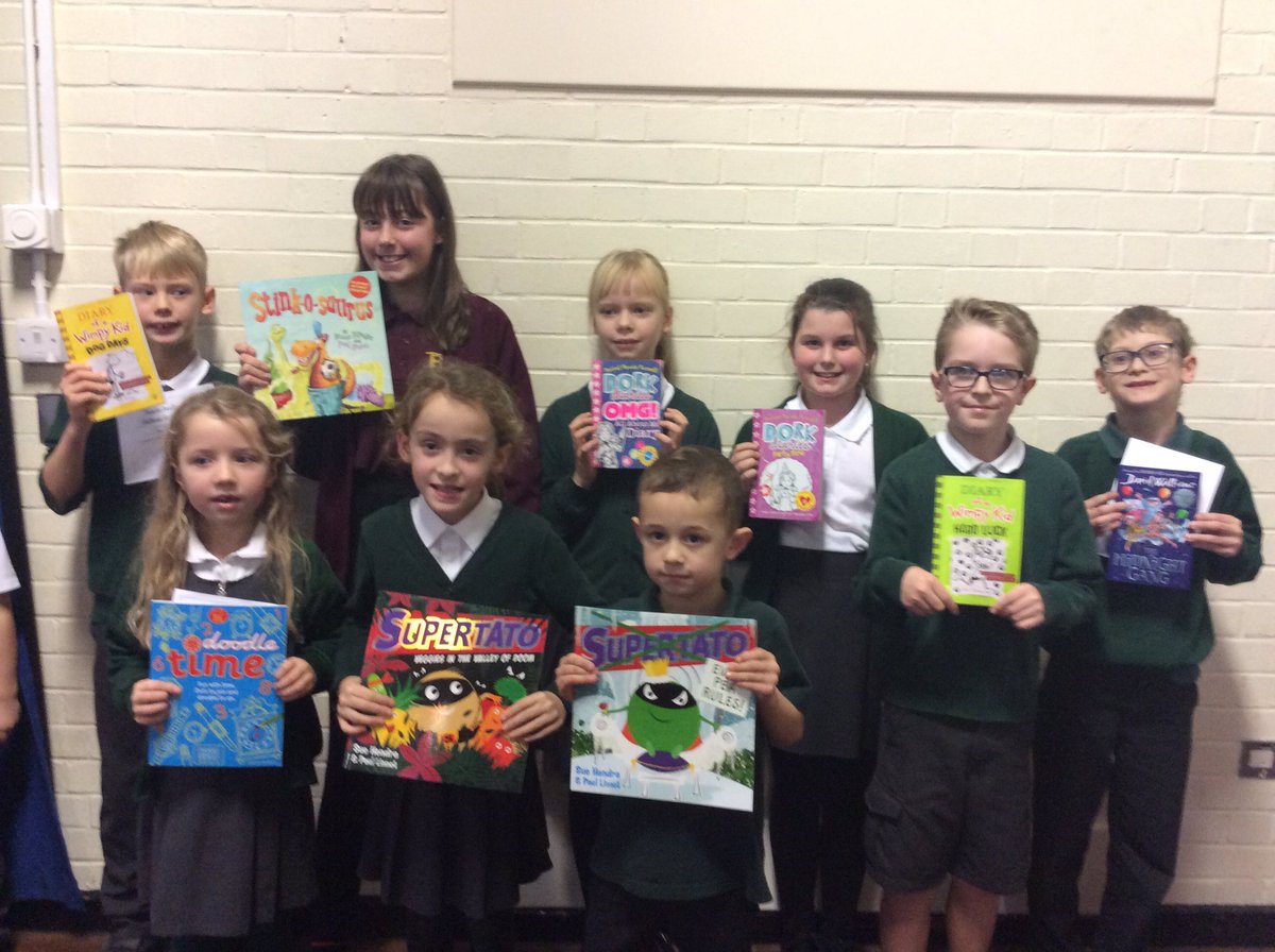 TPPS_Amber's tweet photo. Congratulations to our regular readers for reading over Autumn 2!#TP4reading https://t.co/FrSkCZywnC