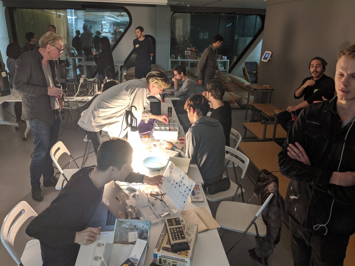 hardwarehacklab's tweet image. Last night #HardwareHackLab in #ThoughtWorks #BCN was pretty dope. Lots of people attended the meetup. Some groups formed around ongoing projects involving #VR, #Arduino and #robots.