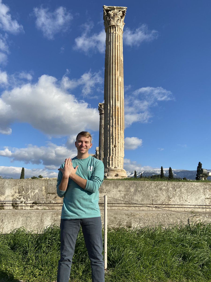 Throwing what I know no matter where I go!! Can’t wait to tell you ladies about this trip!! <a href="/AlphaPhiBGSU/">Alpha Phi</a>