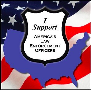 suzycline29's tweet photo. Today is National Law Enforcement Appreciation Day. 
Thank you Traverse City Police Department, Grand Traverse Sheriff's Office and Michigan State Police for keeping Grand Traverse County safe. Thank you officers!
#TraverseCityPD #GTSheriff #MichStatePolice #mspnorthernmi https://t.co/Gikon3CAPo