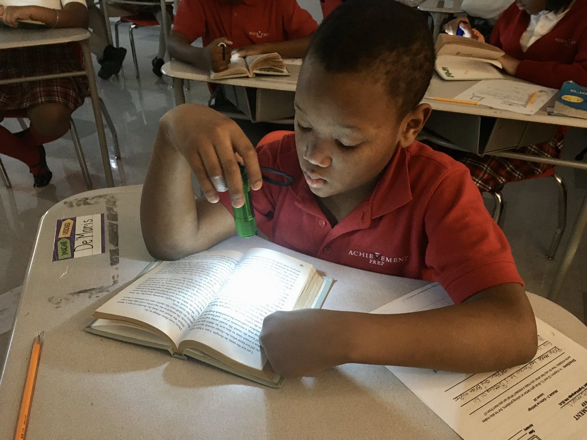 AchievementPrep's tweet photo. We know what you’re thinking, “Why the flashlight?” Our 4th grade scholars are reading Hatchet. A young adult realistic fiction novel about a boy trying to survive in the wilderness and to engage our scholars we are mimicking the outdoor setting of the book. #APrepMS https://t.co/E2gQ50tJ3U