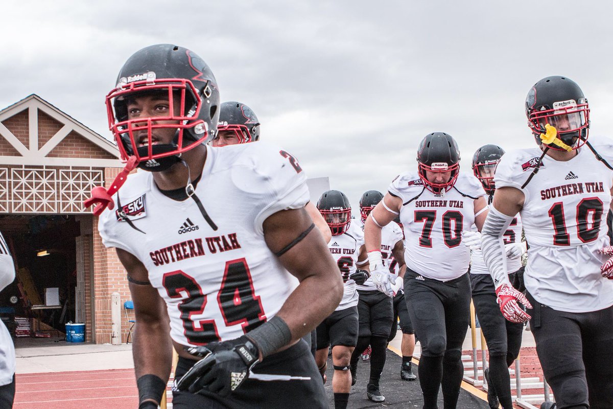 All glory to God! I am so blessed to to have gotten a call from <a href="/Coach_taps/">Coach Tapasa</a> this morning and be able to announce that I have received my first division 1 offer from Southern Utah University! Thank you <a href="/DemarioWarren/">Demario Warren</a> and the entire <a href="/SUUFB/">SUU Football 🏈</a> staff for this opportunity! #TBirdNation