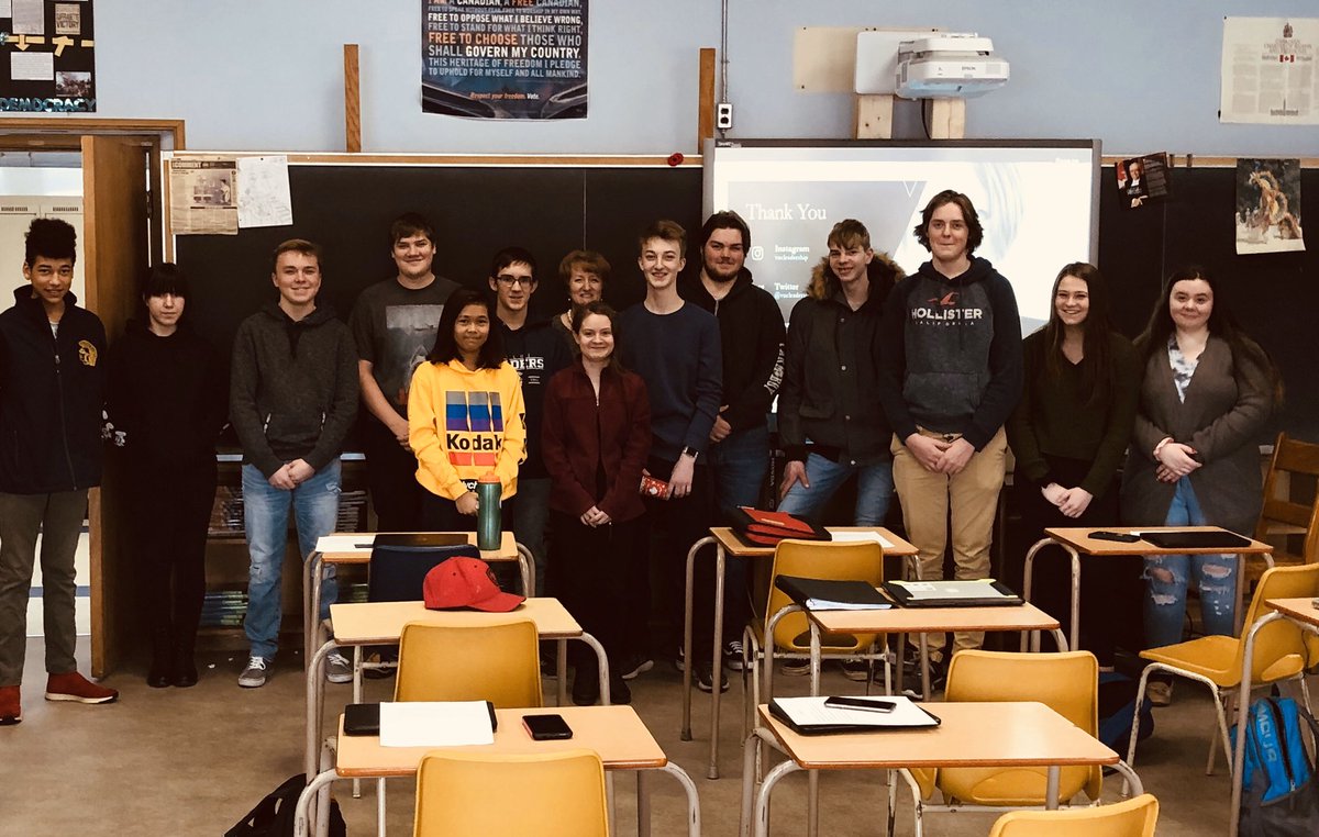zurb5's tweet photo. @VNCLeadership @DDSSraiders Thank you for coming into talk to us about our career paths! https://t.co/SO60CalGb6