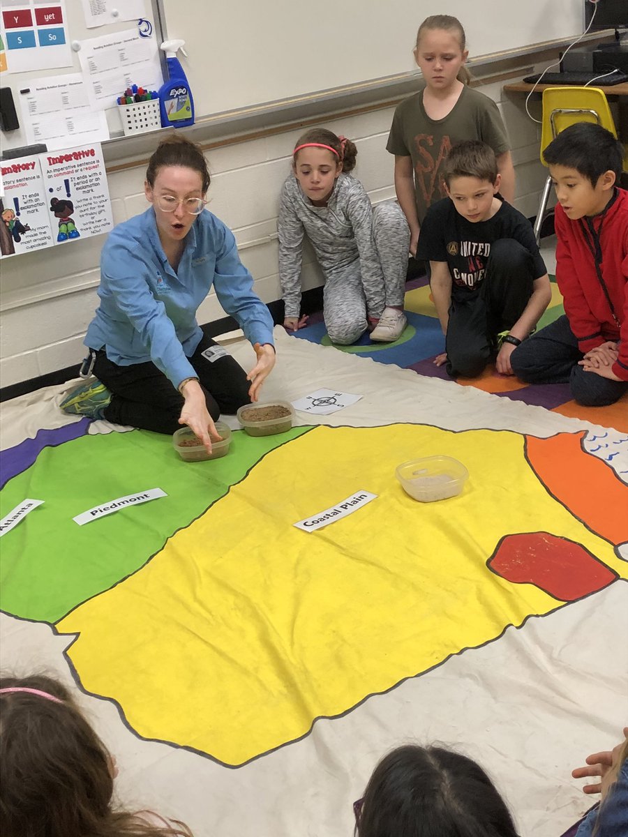 #GeorgiaRocksChattahoocheeNatureCenter#dilvinINcredible Third grade loved learning about the soils of Georgia and matching them to their regions.