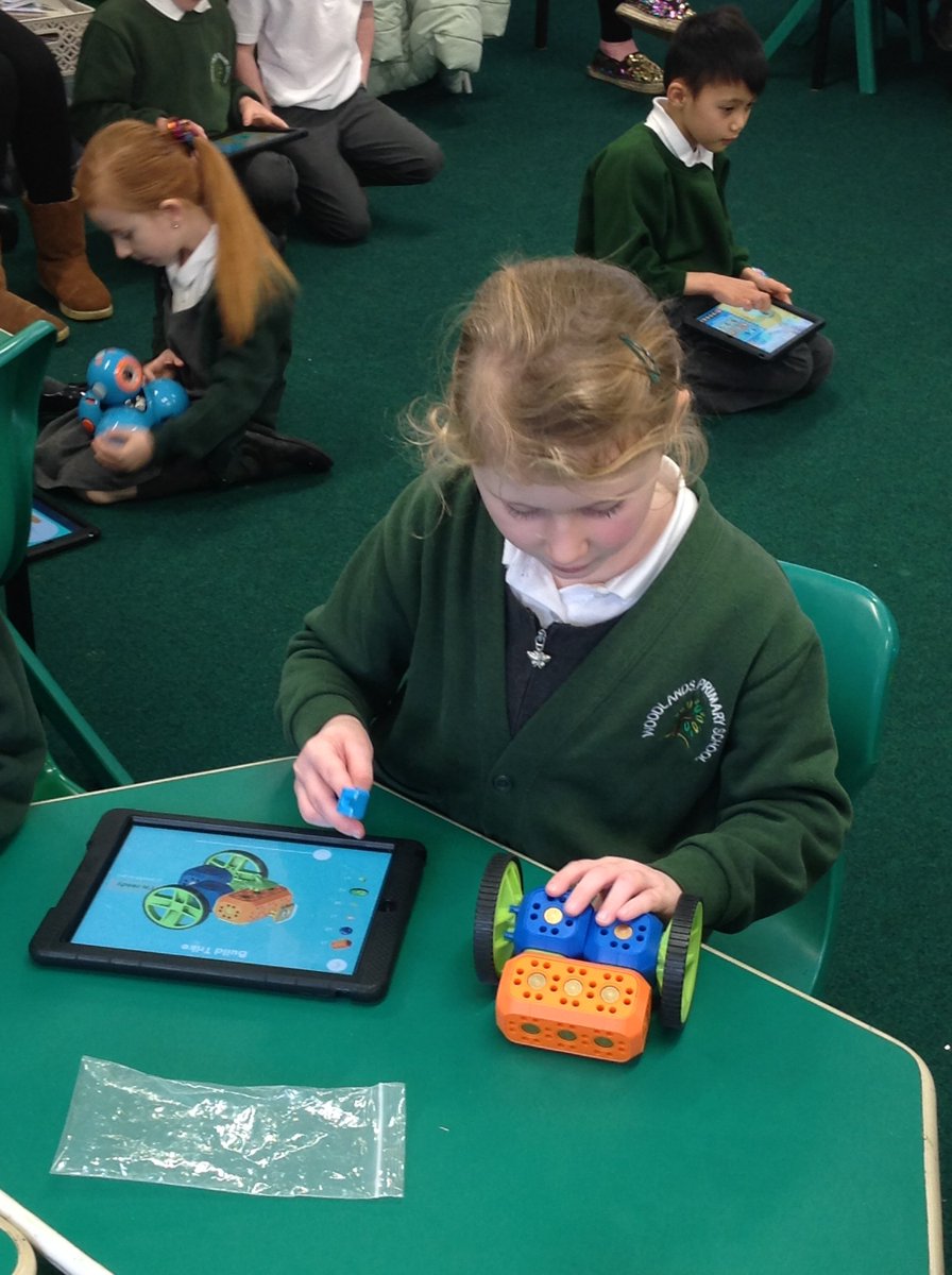 4LD_Woodlands's tweet photo. #seriouswork #hiimpactgemma #thepoweroftech https://t.co/2THwMYGX7B