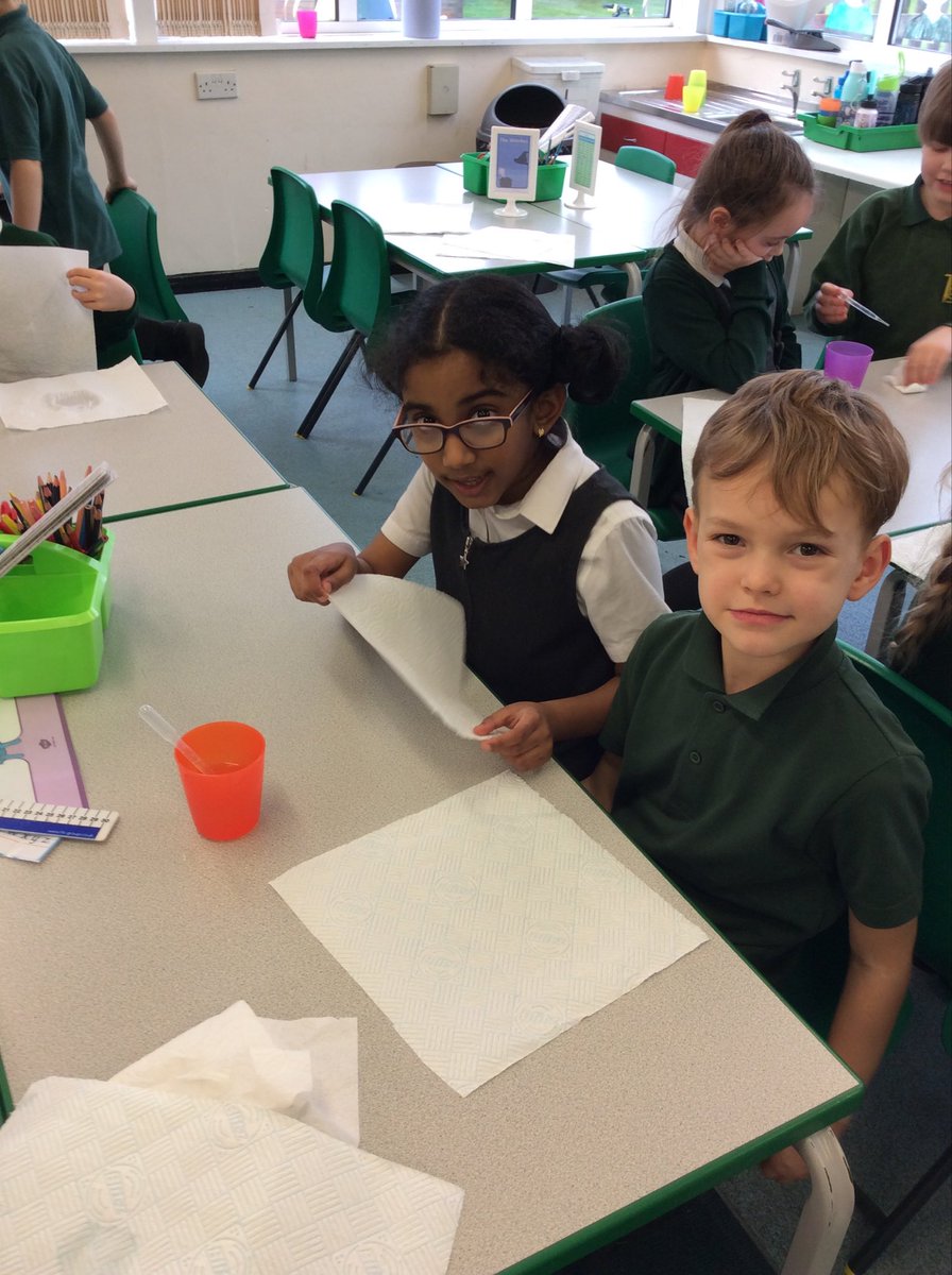 TickfordPark's tweet photo. #tpdiamond #tp4science We have had an exciting first few days back. In science we conducted experiments by testing the absorbency of different quality paper towels. Our findings were interesting! https://t.co/dlH1tn4PeS