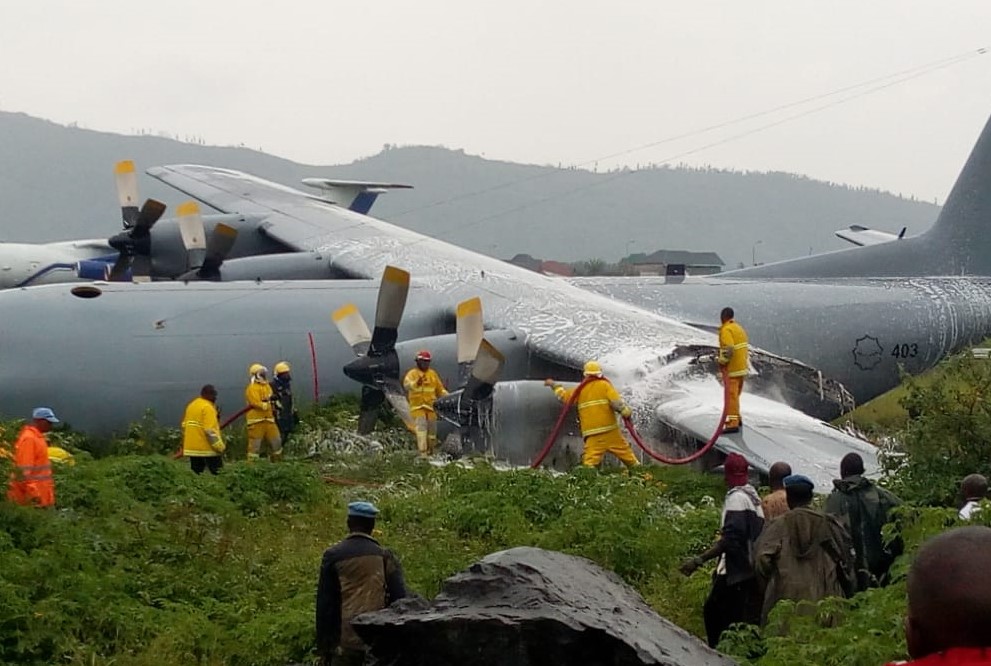 A l’atterrissage à Goma, le réacteur gauche d’un avion militaire sudafricain transportant des casques bleus basés à Beni a pris feu. La <a href="/MONUSCO/">MONUSCO</a> a dépêché une équipe de secours qui a maîtrisé l’incendie : tous les passagers sont sains et saufs, aucune blessure majeure.