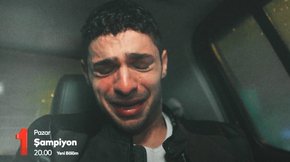 Ne yaptım ben...

Hiçbir şey yapmadın be Kerem... Şahin ona o kadar kötü davrandı hiçbir şey demedi gitti onu kurtardı şimdi de onun için bu kadar üzülüyor Kerem sen ne güzel bir şeysin be...💔

#Şampiyon •• #NesKer