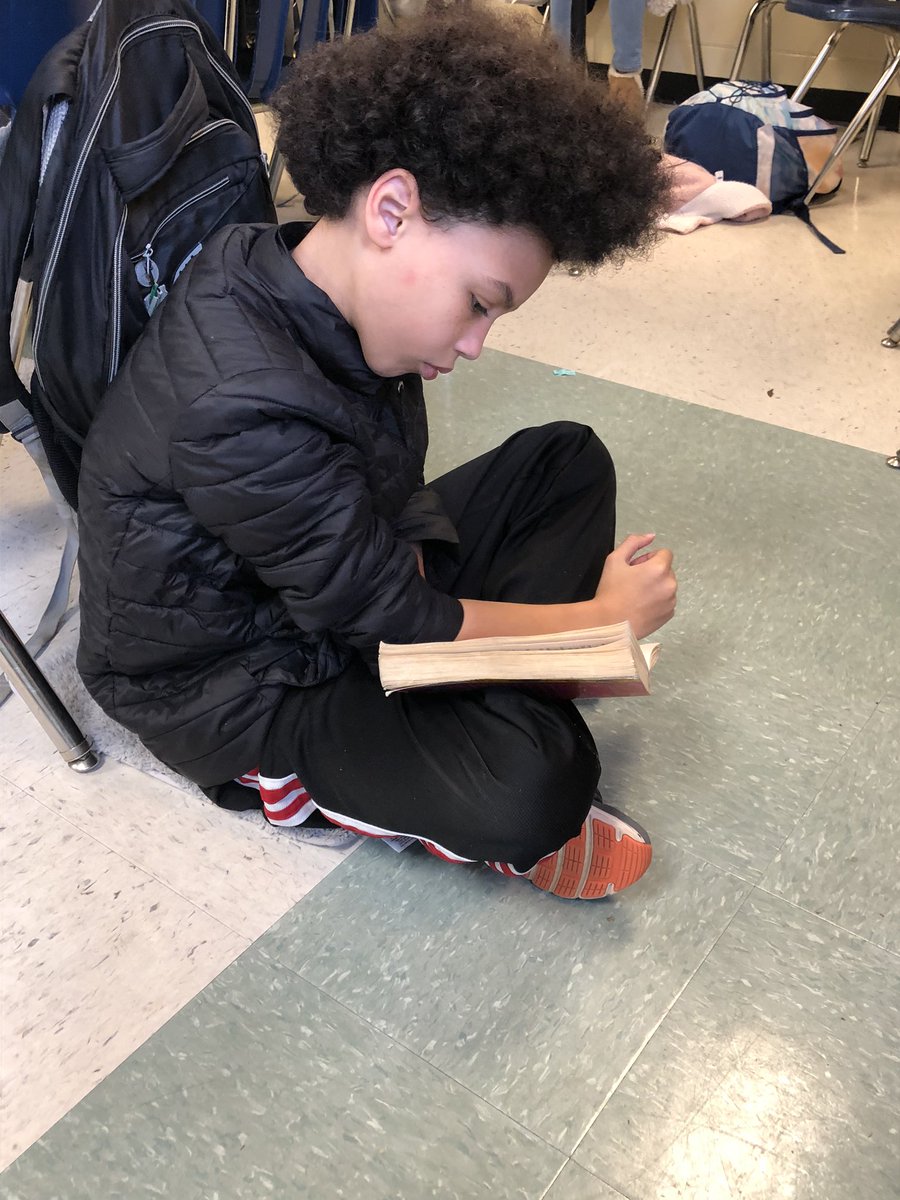 Caroline Carroll tweet media