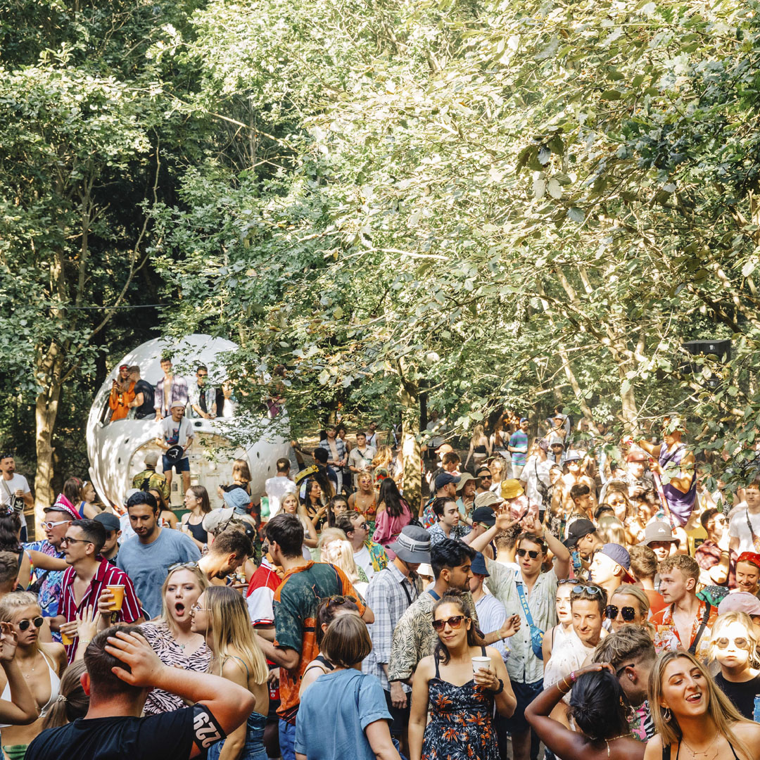 penelope_uk's tweet photo. My 2hr set recorded live from the Airbase @lostvillagefest last summer is now up and running as part of their Live from the Village series 💛 def one of my fav sets from 2019, shimmy over here to listen back 💫 https://t.co/zBCSy16Mi0 https://t.co/flSumRkx1d